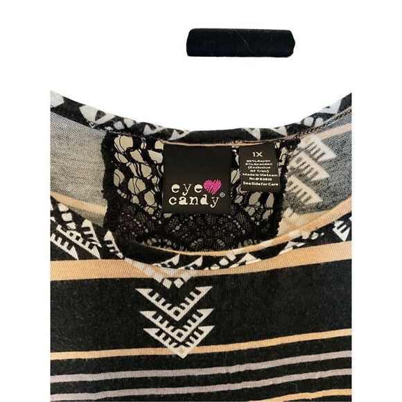 EyeCandy Aztec Print Stretch Flowy High Low Top - Picture 3 of 3